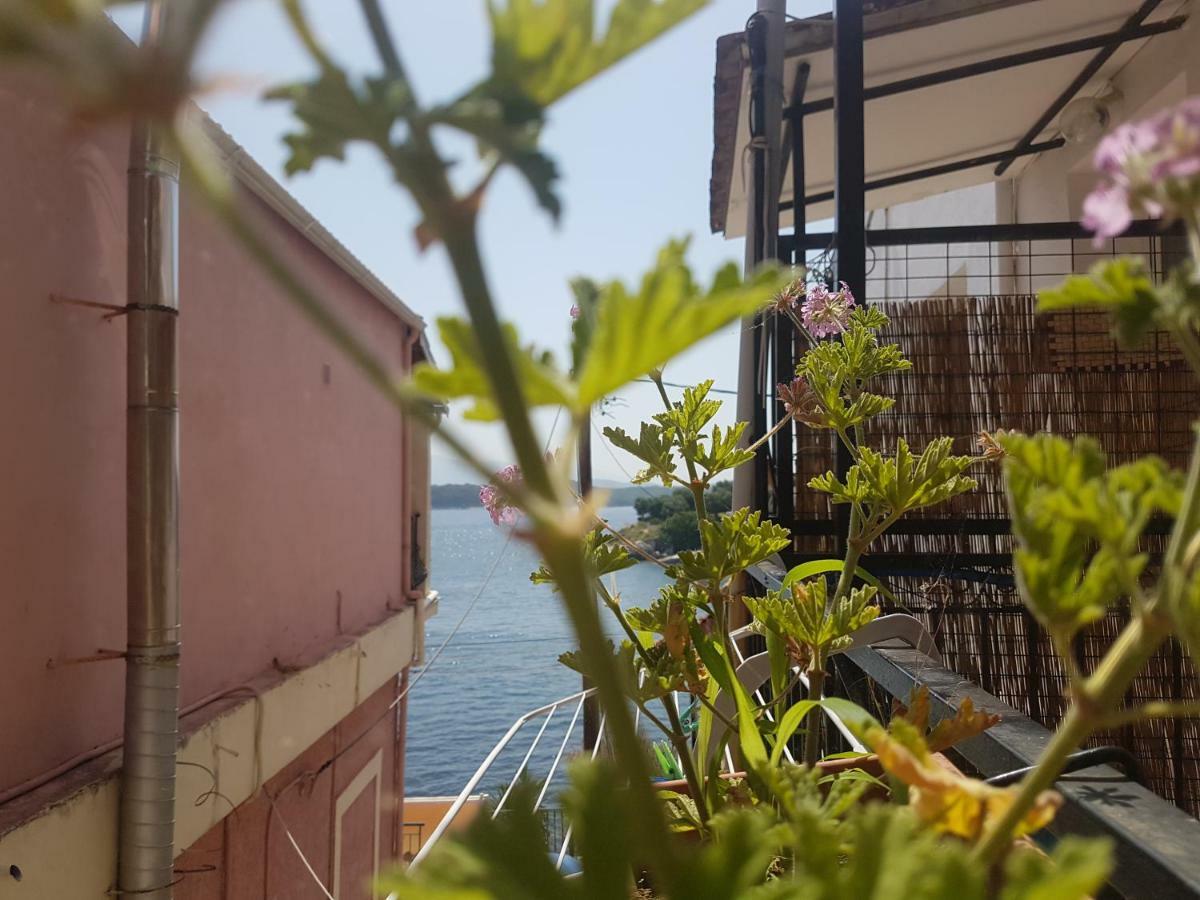 Apartament Bayside House Kassiopi Zewnętrze zdjęcie